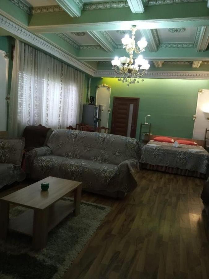 Villa 3 Papuci Constanţa Exteriör bild